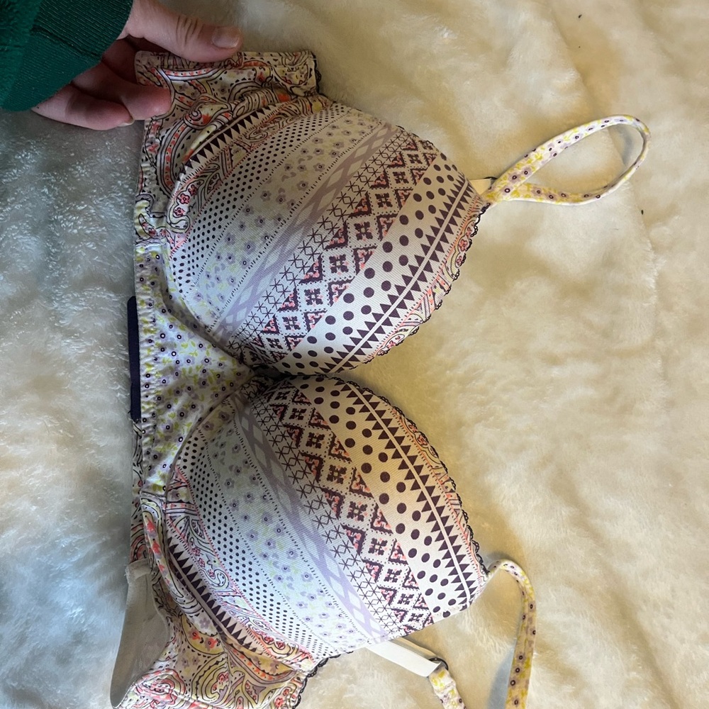 Victoria's Secret Cream and Brown Contoured Bra